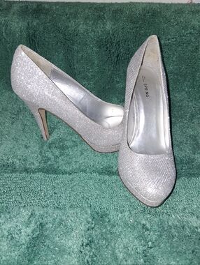 Ring Silver Glitter Pointed Toe High Heels